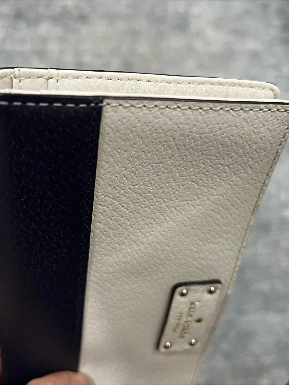 [Sold] kate spade Two-Tone Black and White Continental Wallet